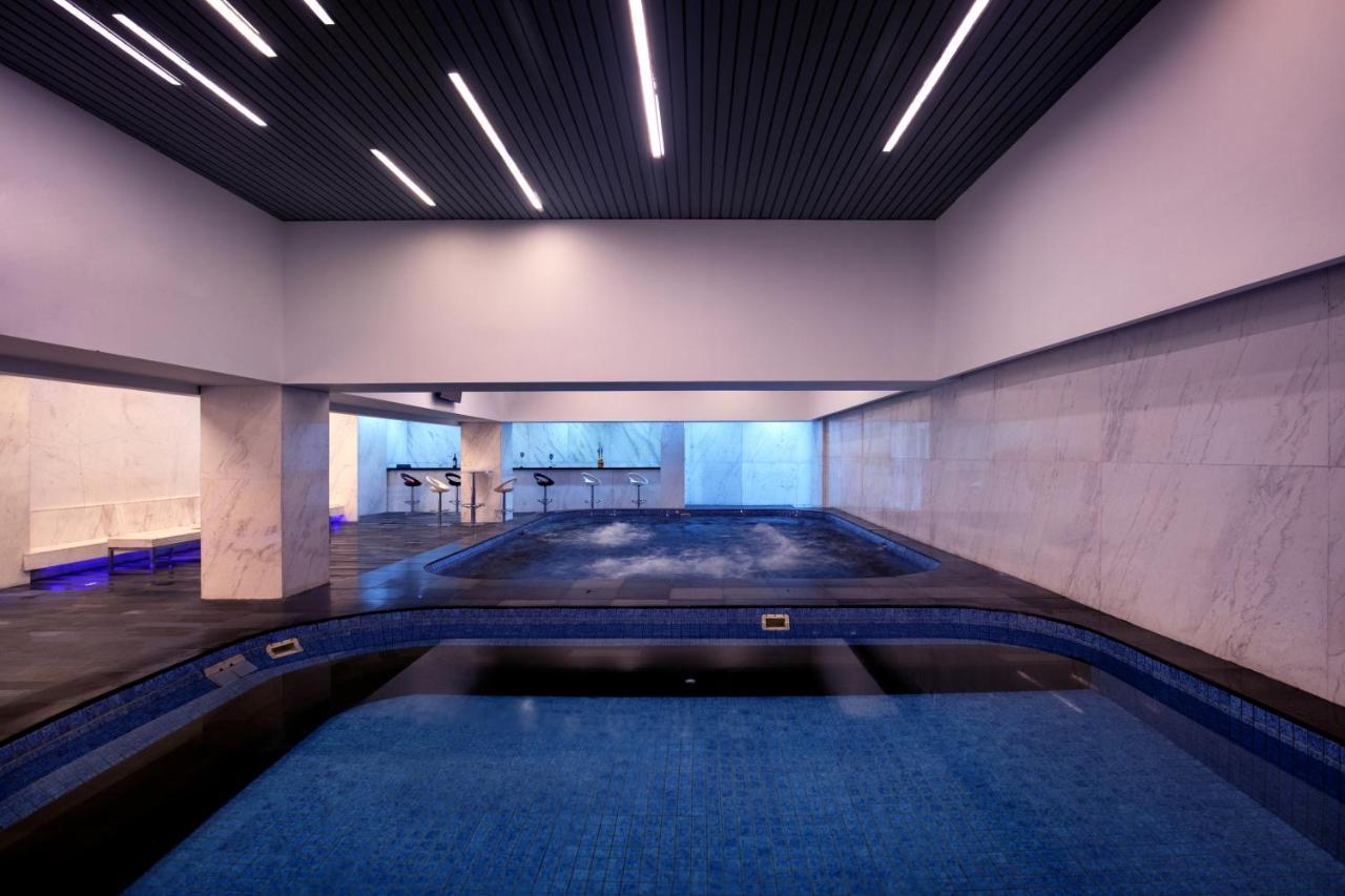 Grand Mercure Jakarta Harmoni Kültér fotó