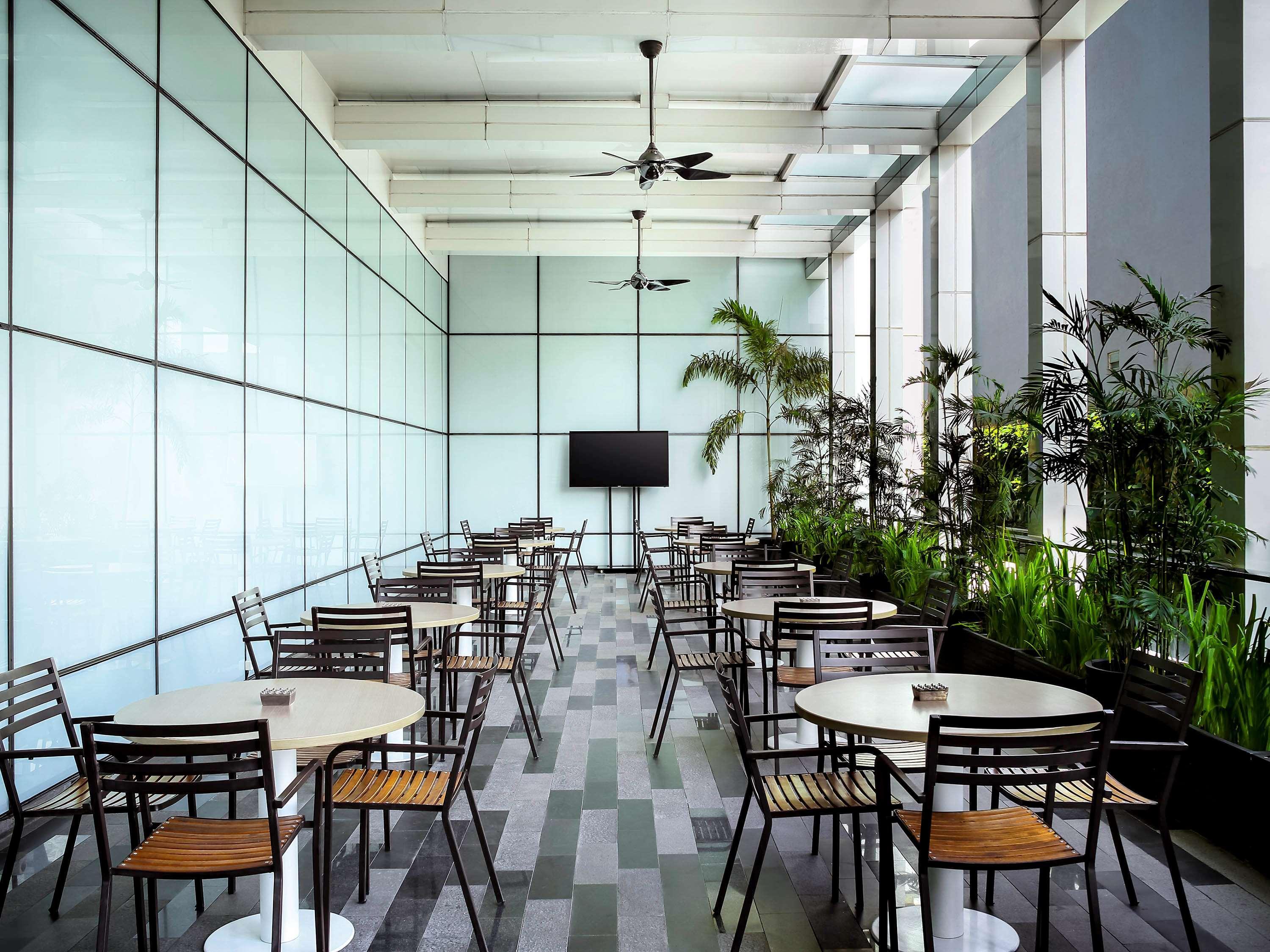Grand Mercure Jakarta Harmoni Kültér fotó